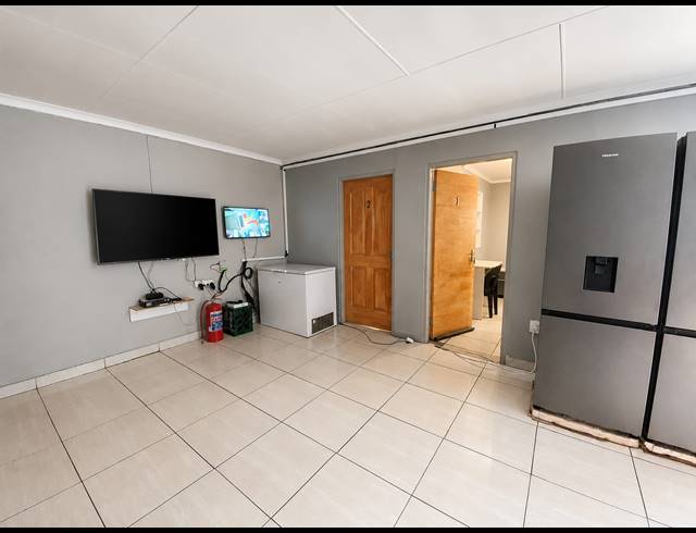 31 BEDROOM HOUSE FOR SALE IN VANDERBIJLPARK SE 7